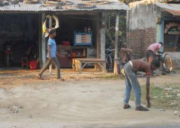 Sweeping in Bangladesh Sweeping in Bangladesh